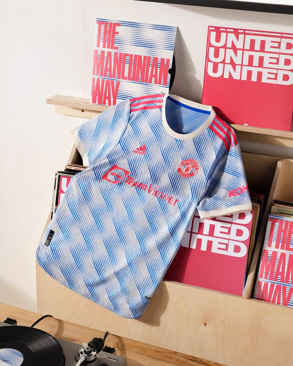 manchester united away jersey 2021-22