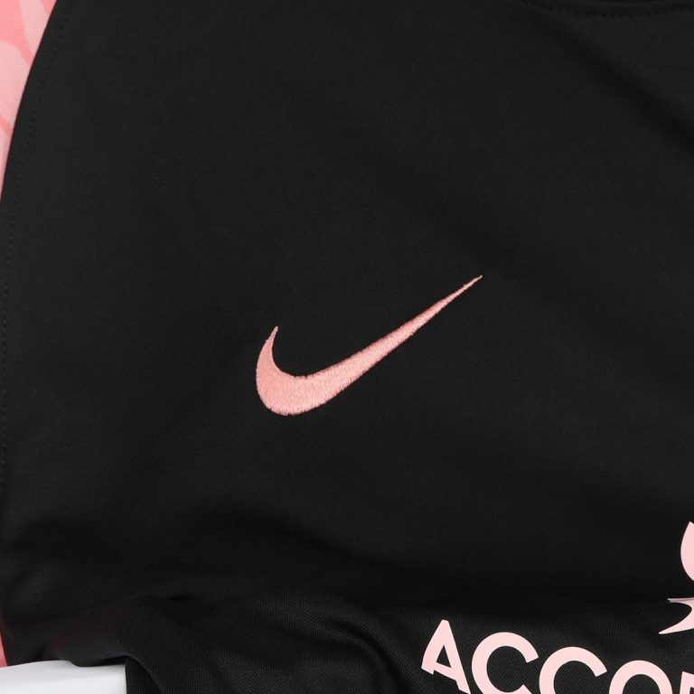 PSG Training Soccer Jersey Kit(Shirt??) 2021/22 - Black - Best Soccer Jersey - 9
