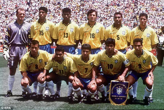 Men's Retro 1993/94 Brazil Home Soccer Jersey Shirt - World Cup Champion - Best Soccer Jersey - 2